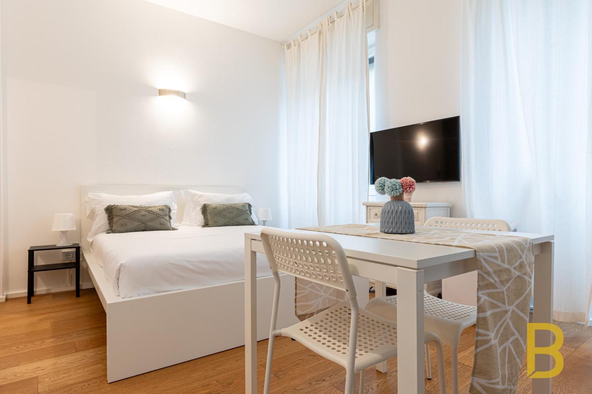 Beplace In De Amicis * Milaan